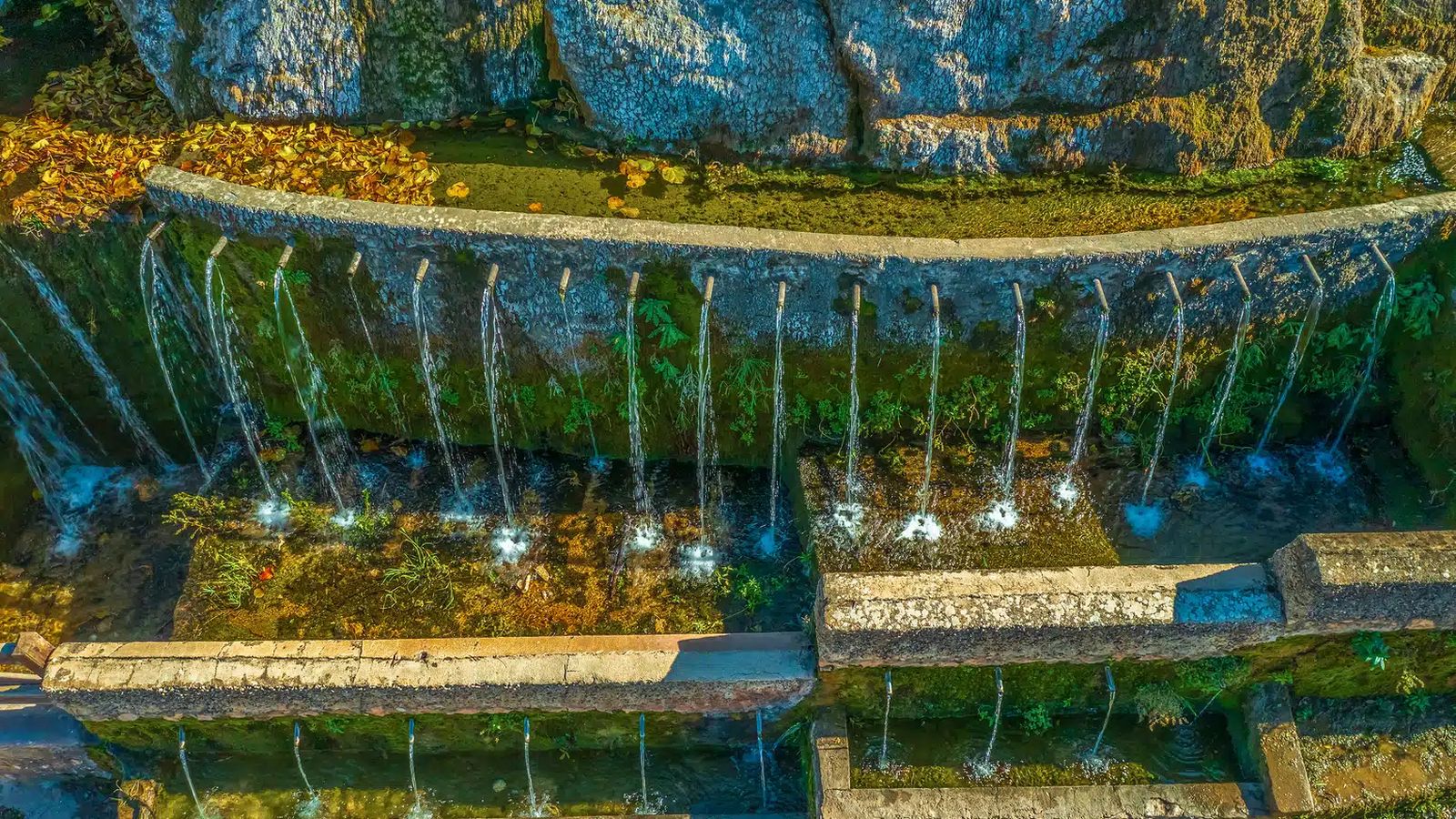 La Fuente de los Cien Caños, en Villanueva del Trabuco.