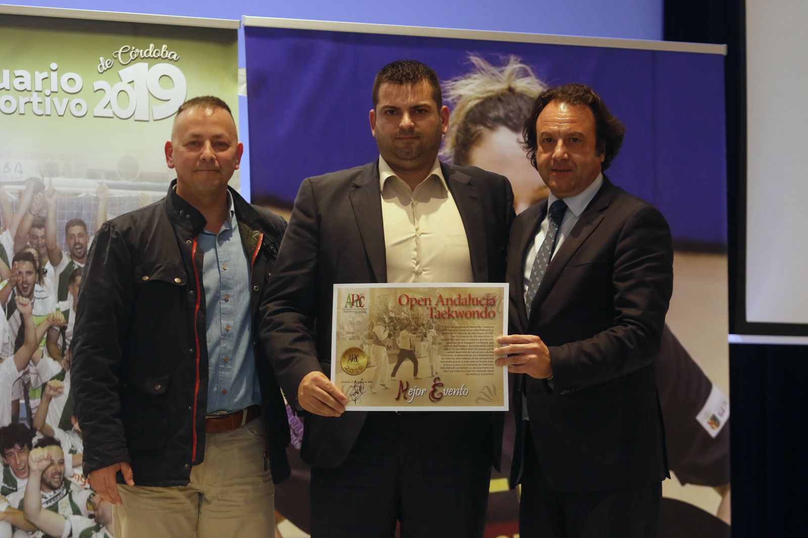 Las fotos de los premiados en la gala de los periodistas deportivos cordobeses