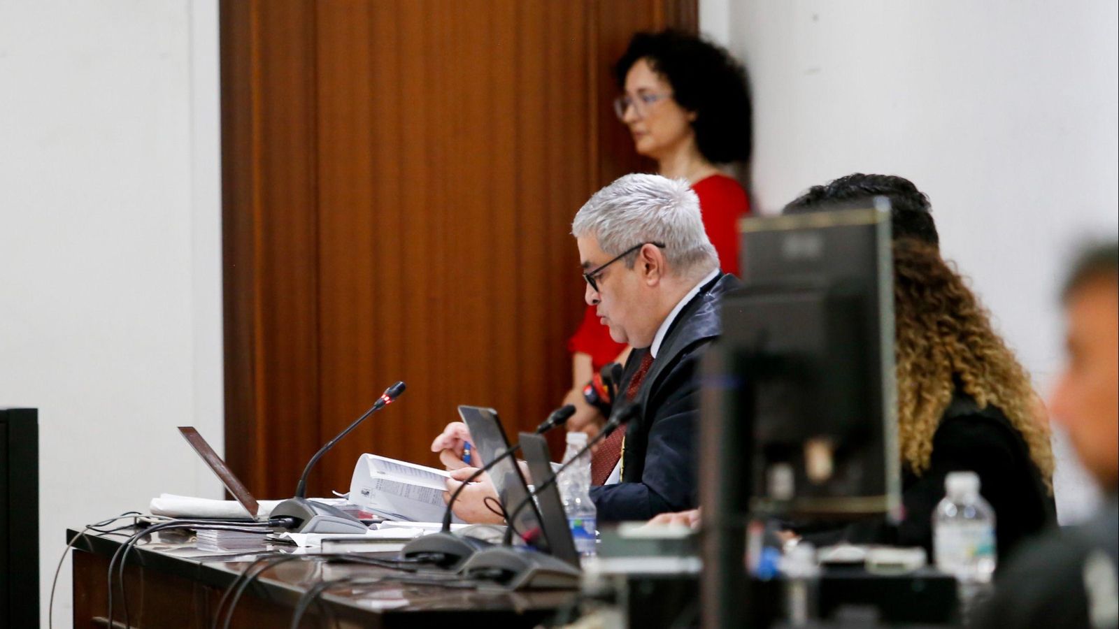 Juan Cisneros, fiscal, durante el juicio.