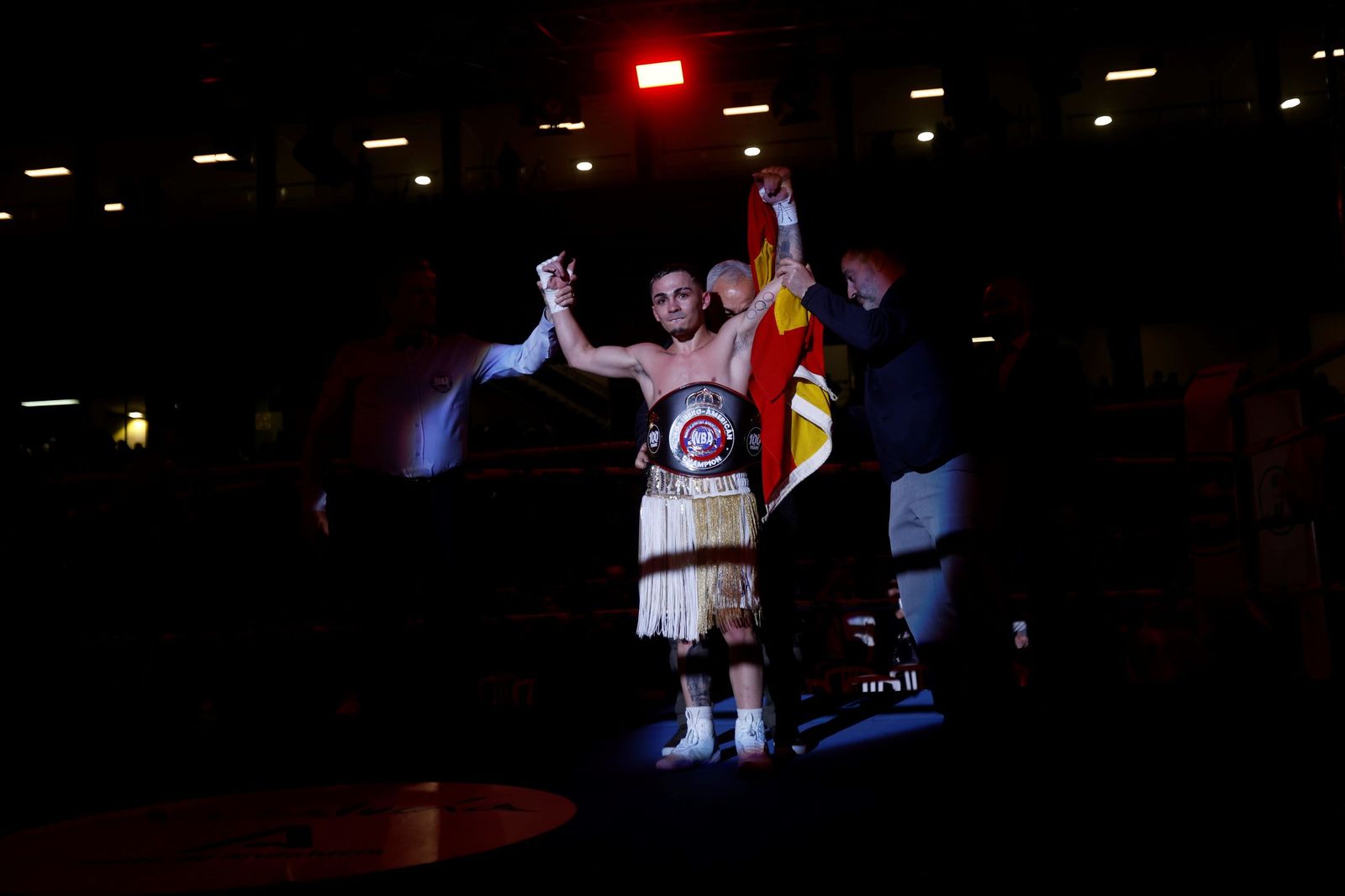 Las mejores fotos del debut profesional de Rafa Lozano Jr. ante Kervin Romero