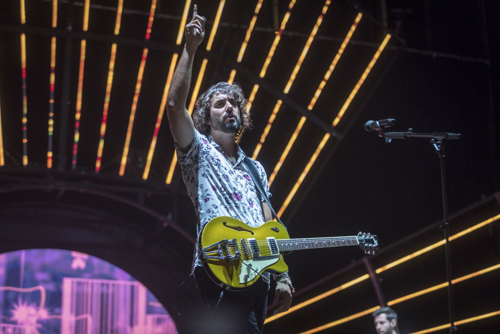 Mikel Izal durante el concierto de su banda ayer en el No Sin Música