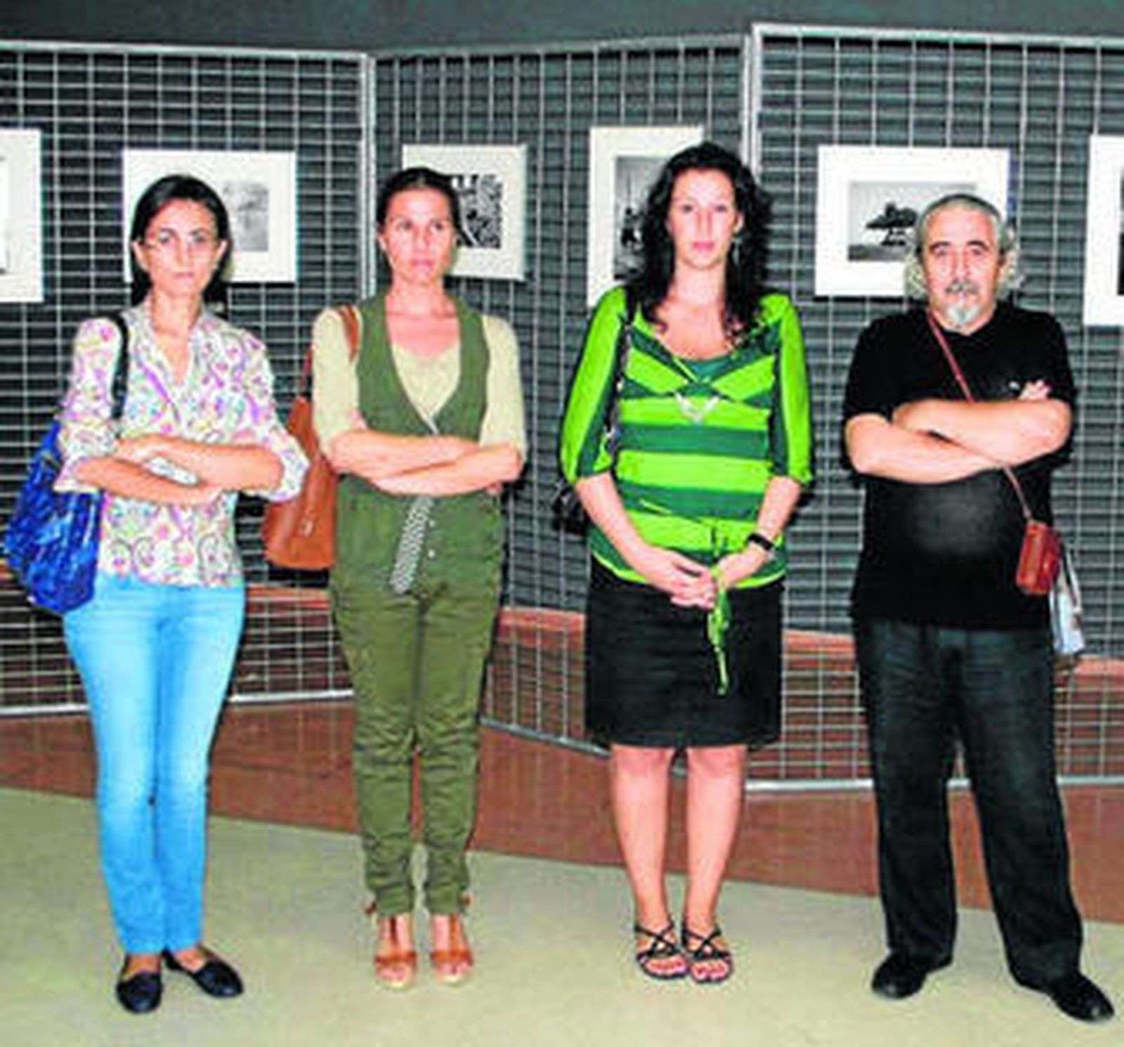 Carlos de Paz con María Vázquez, Dolores Martínez y Loli Portillo.