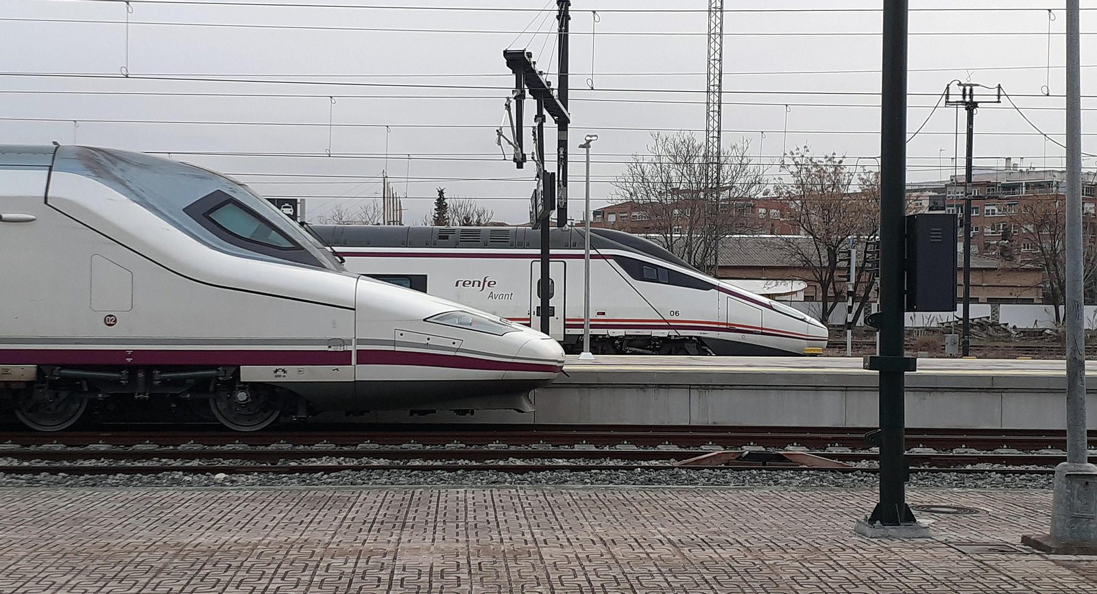 Trenes de Alta Velocidad en la Estación de Granada