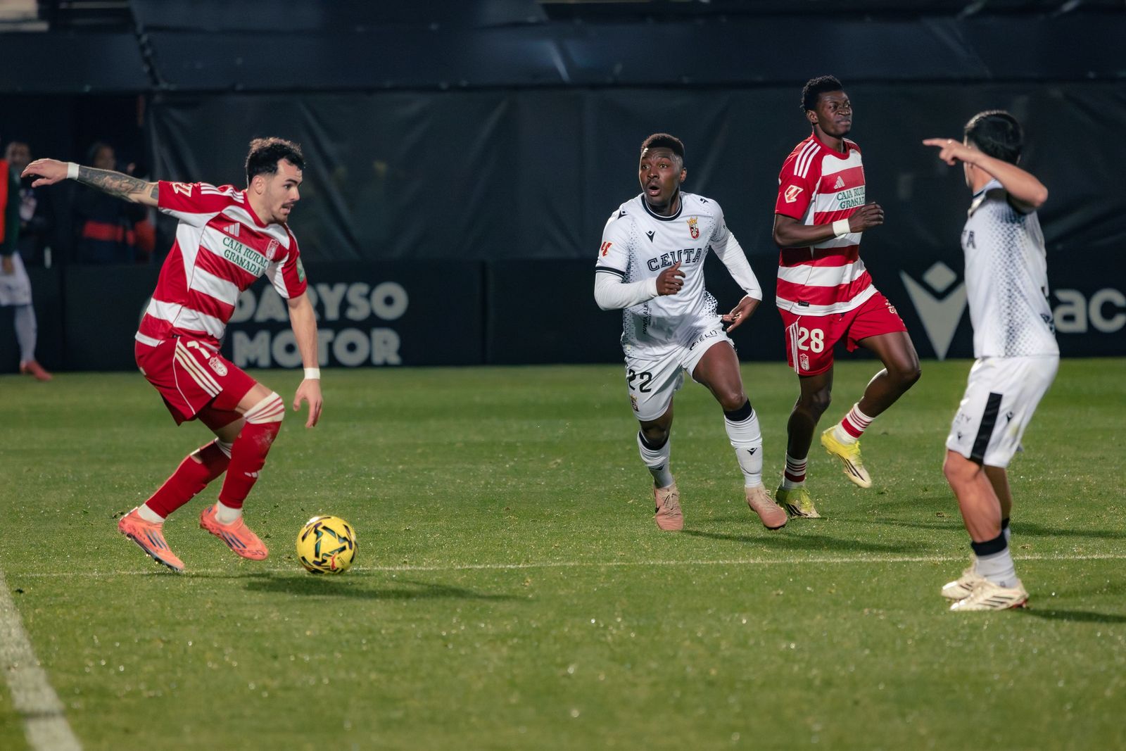 Las imágenes del partido entre el Ceuta y el Granada CF