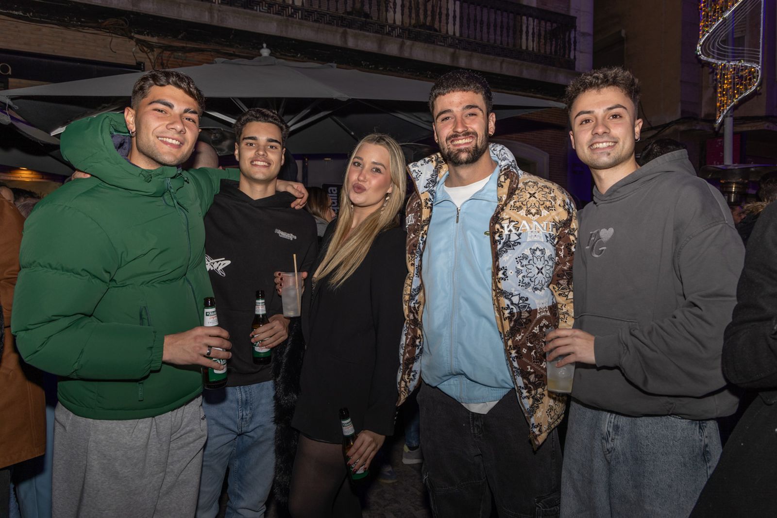 Concierto extraordinario a pie de calle: Paco Martínez