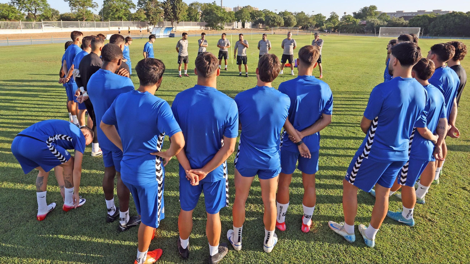 El Xerez DFC afronta el partido ante el CD Unión Malacitano con el reto de lograr los primeros puntos del curso.