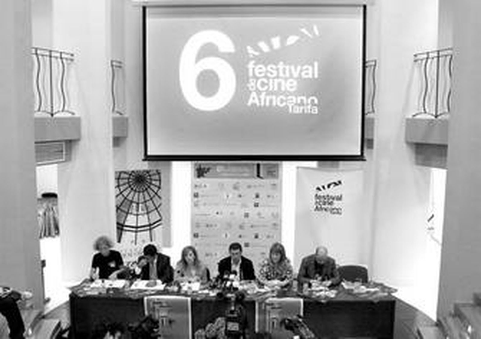 Imagen de la presentación de la sexta edición del Festival de Cine Africano de Tarifa, ayer en el Kursaal de Algeciras.