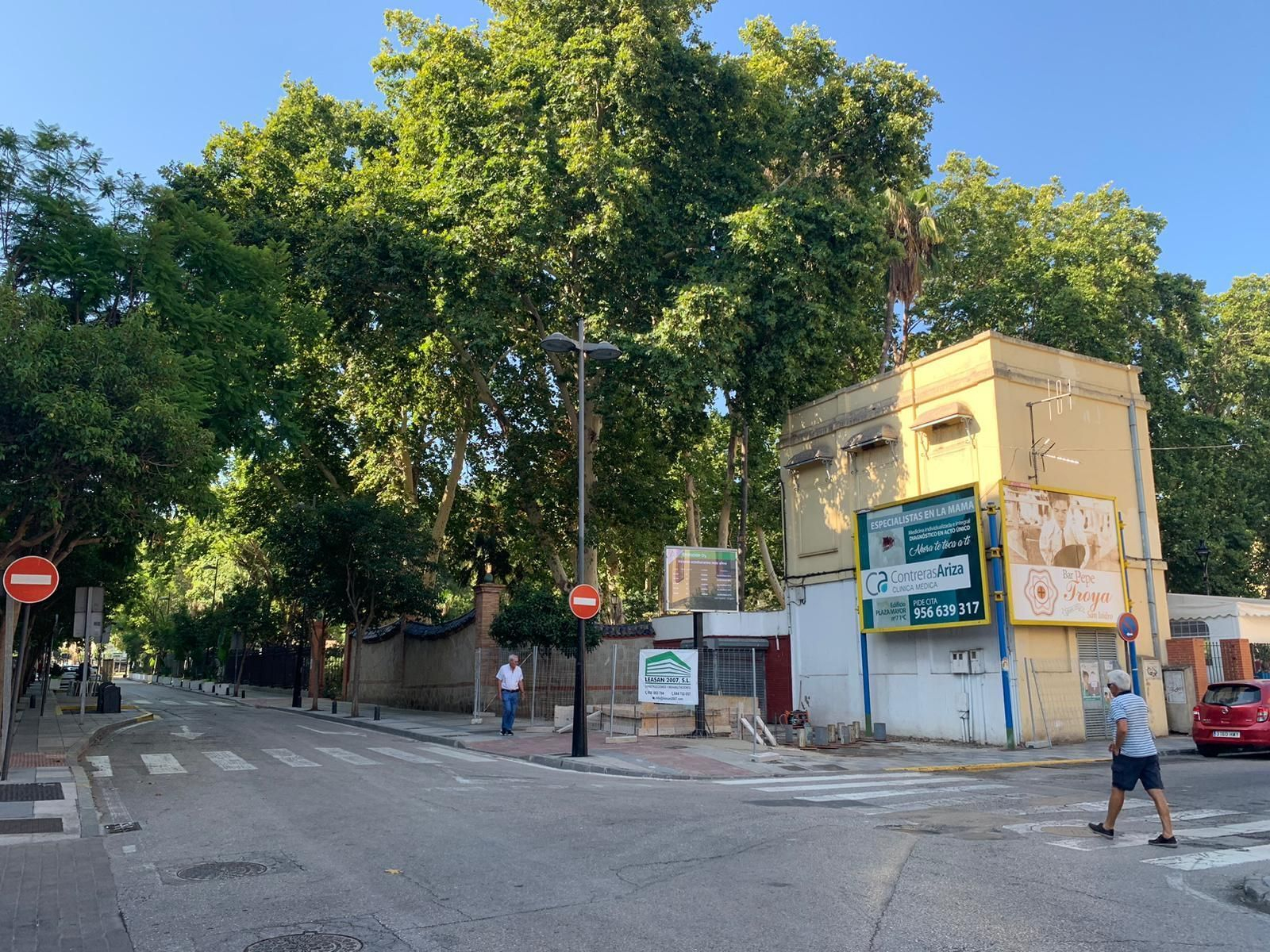 Obras en la esquina de Capitán Ontañón para el monumento a la Legión.
