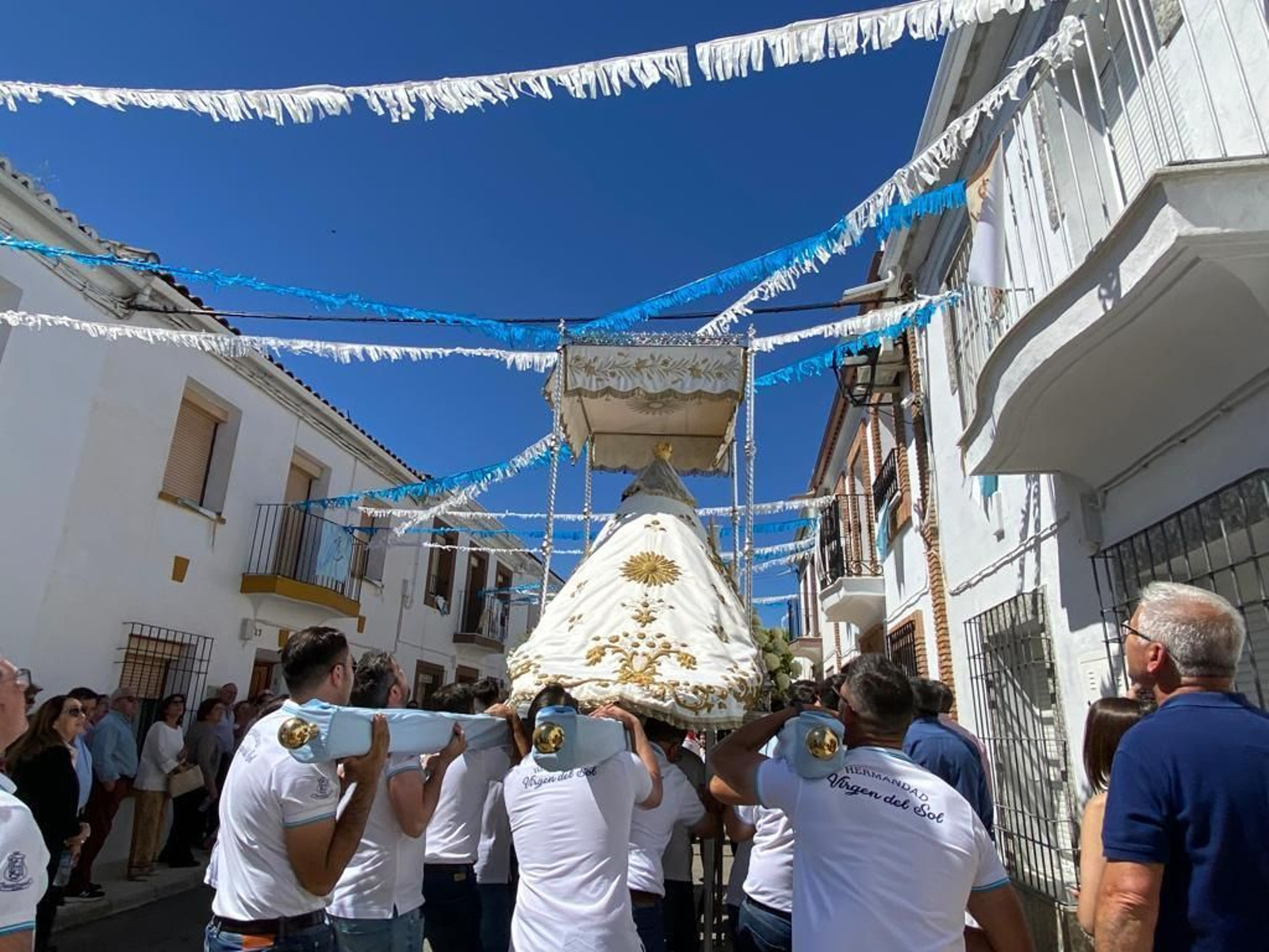 La procesión de la Virgen del Sol en Adamuz, en fotografías