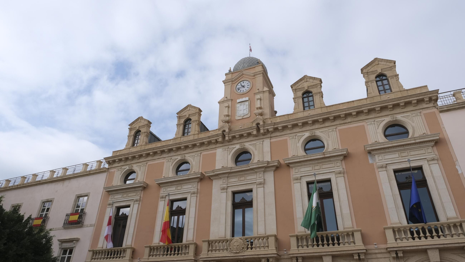 El regreso de los restos de los Coloraos a la Plaza Viaje, en imágenes