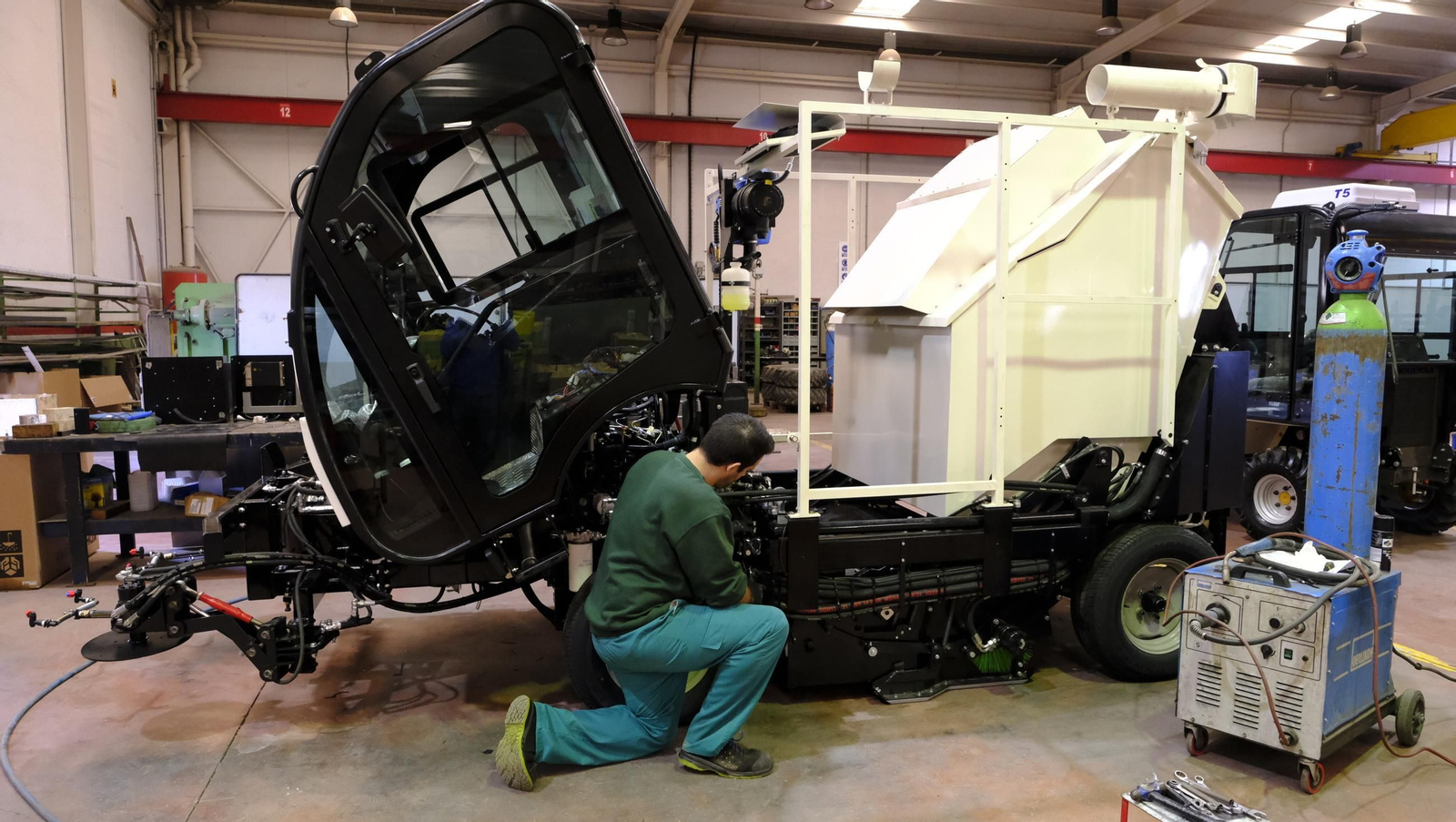 Un recorrido en imágenes por Piquersa, 25 años de maquinaria almeriense