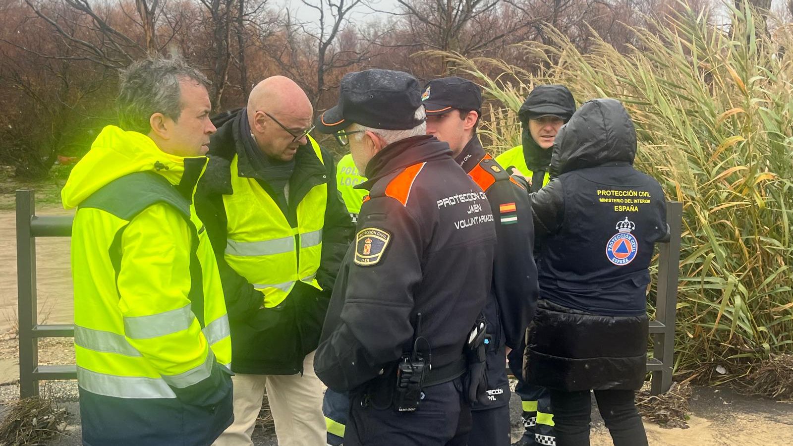 El subdelegado del Gobierno visita las zonas afectadas por las lluvias en el Puente Tablas
