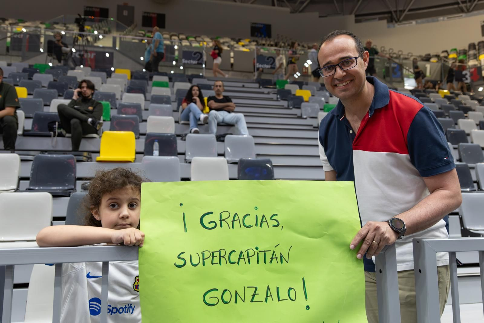 Ambientazo en la final de la Copa del Rey de balonmano de Jaén, en imágenes