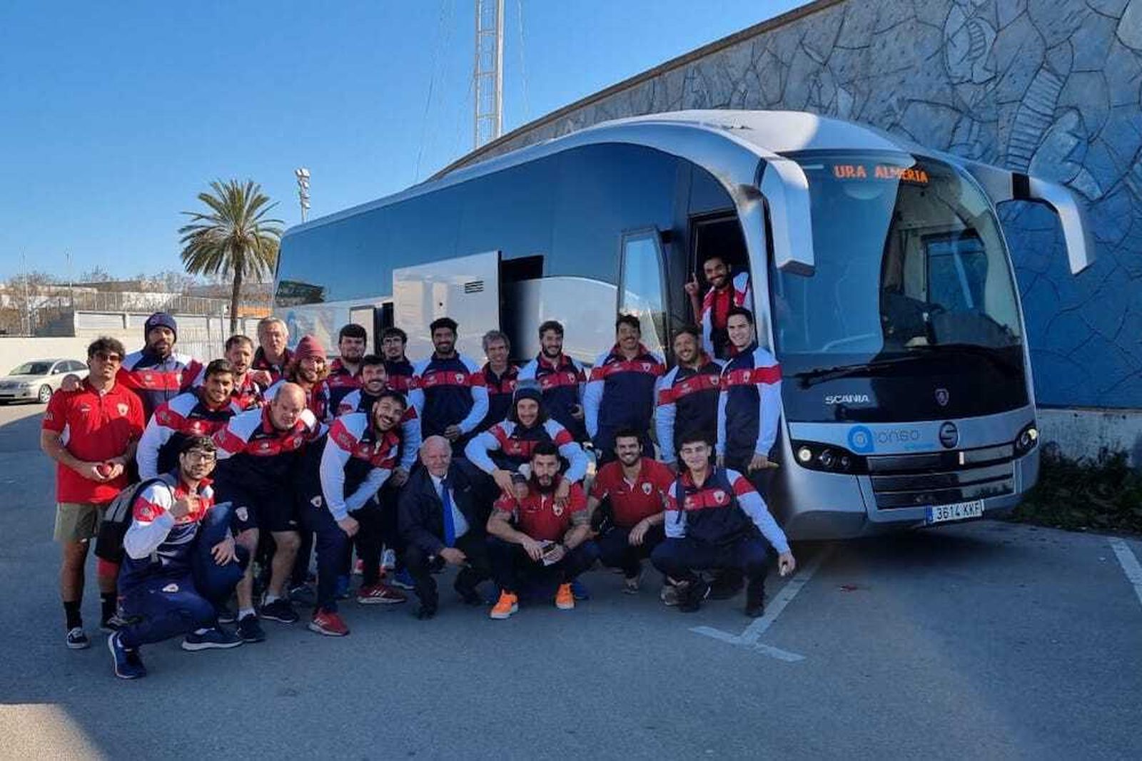 URA se trae un gran botín de tierras catalanas