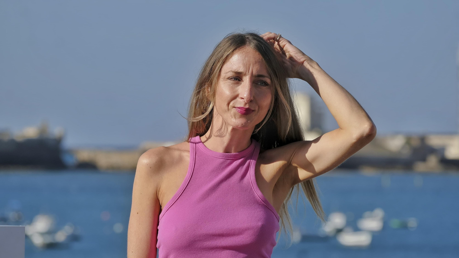 Imágenes del photocall de La Caleta en el South Series Festival de Cádiz: Víctor Clavijo, Jon González y Melanie Olivares entre las estrellas del martes