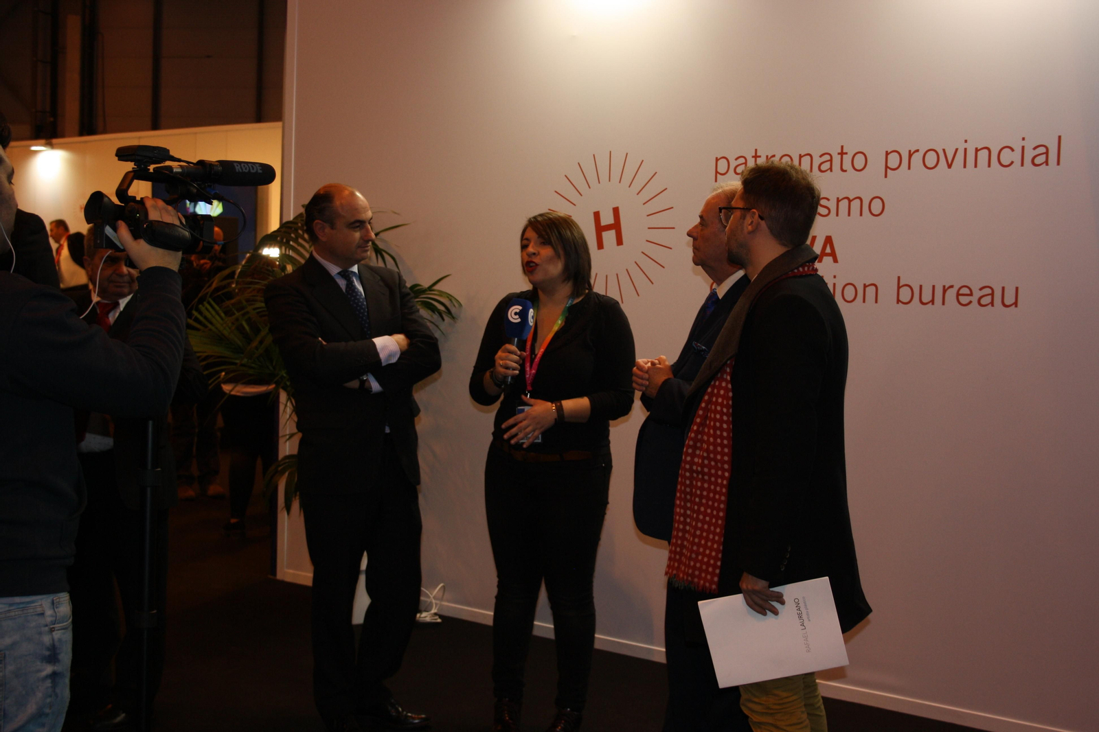 Huelva exhibe sus potencialidades como Capital Gastronómica en Fitur.