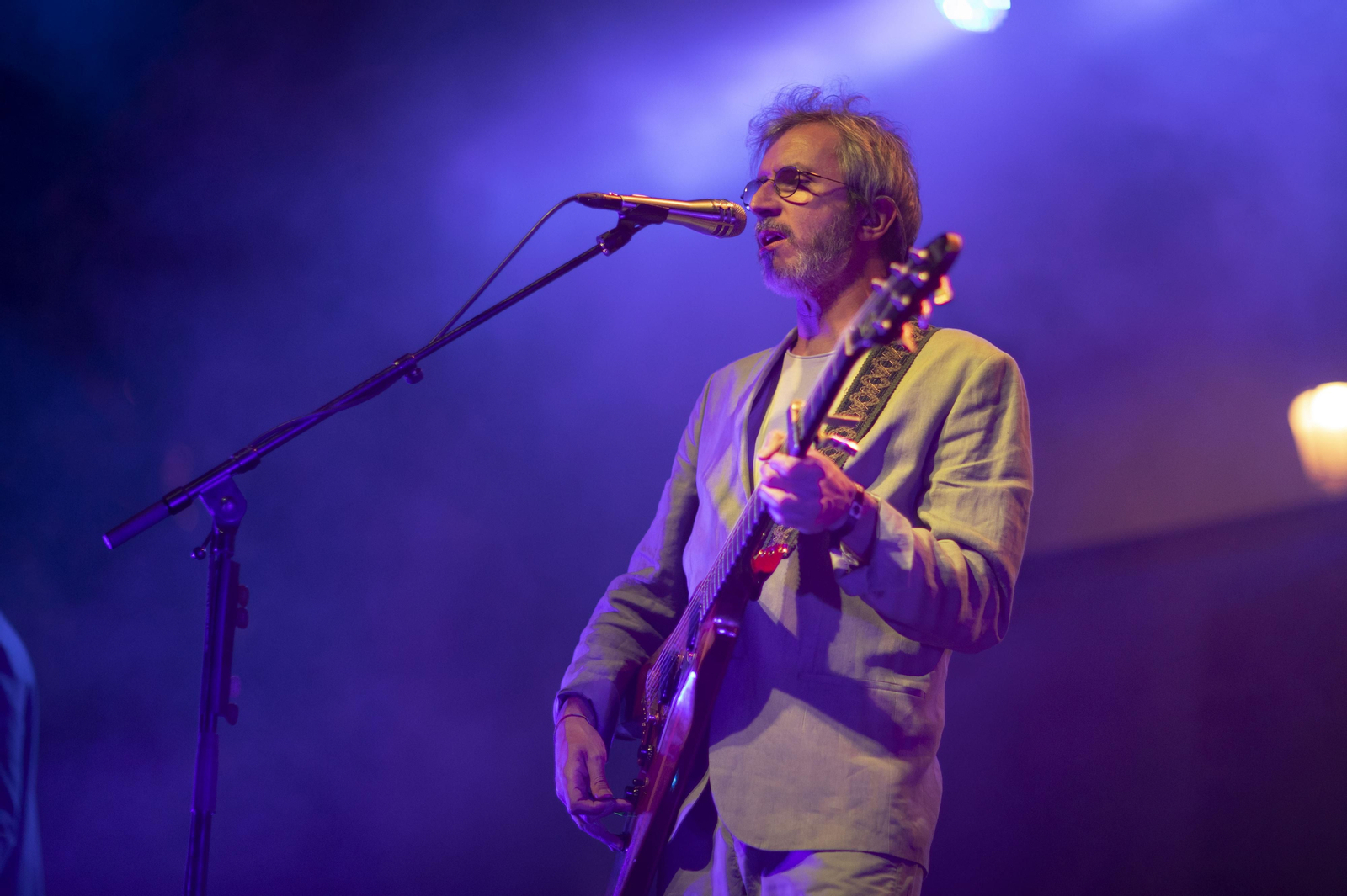 Las mejores fotos de la Noche en Blanco de Granada: del concierto de Xoel López a partidos de baloncesto