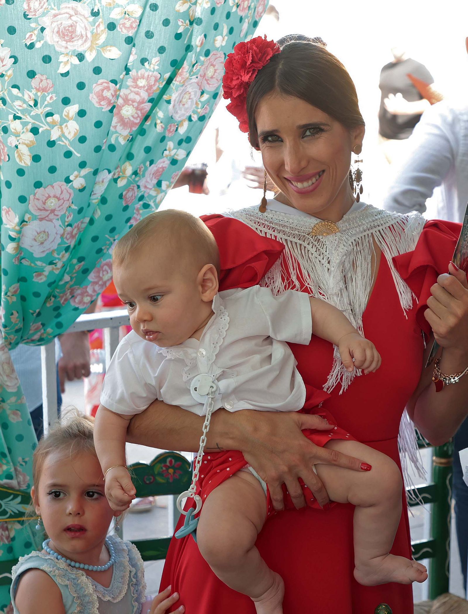 Fotos del Domingo por Sevillanas en la Feria Real de Algeciras 2024