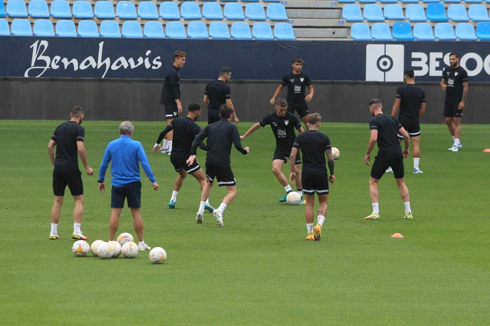 Galería: El Málaga CF ultima detalles antes de ir a Las Palmas