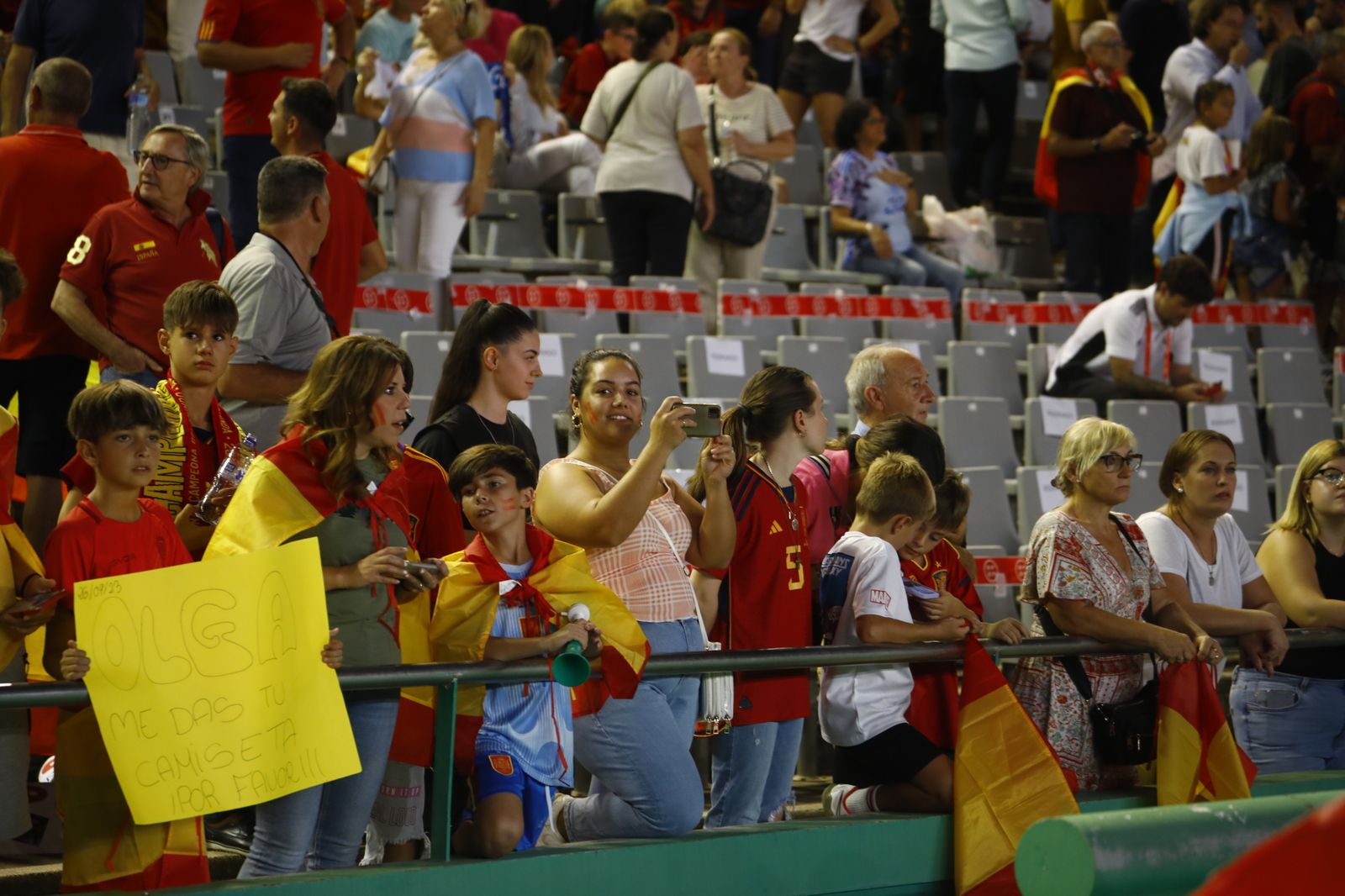 Las mejores fotos de la victoria de España ante Suiza en El Arcángel de Córdoba