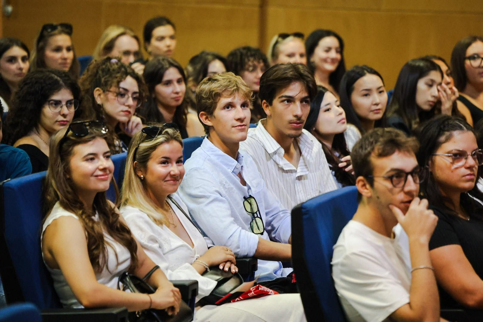 Imágenes de la recepción a los nuevos estudiantes Erasmus en la Universidad de Huelva