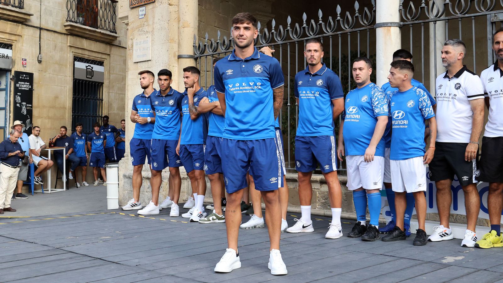 Presentación nuevas equipaciones del Xerez DFC 23-24