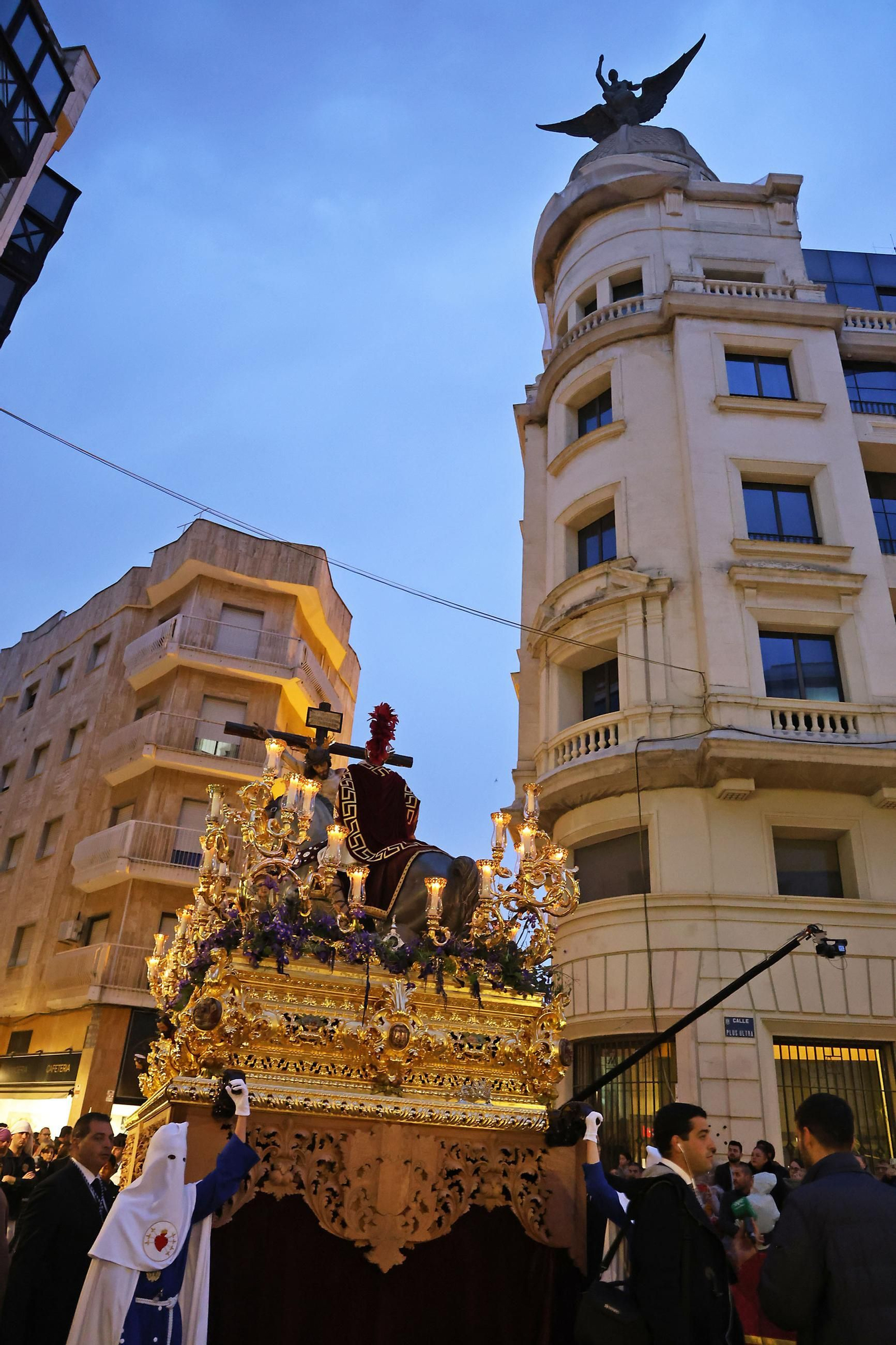 Martes Santo en Huelva: Imágenes de la Hermandad de La Lanzada