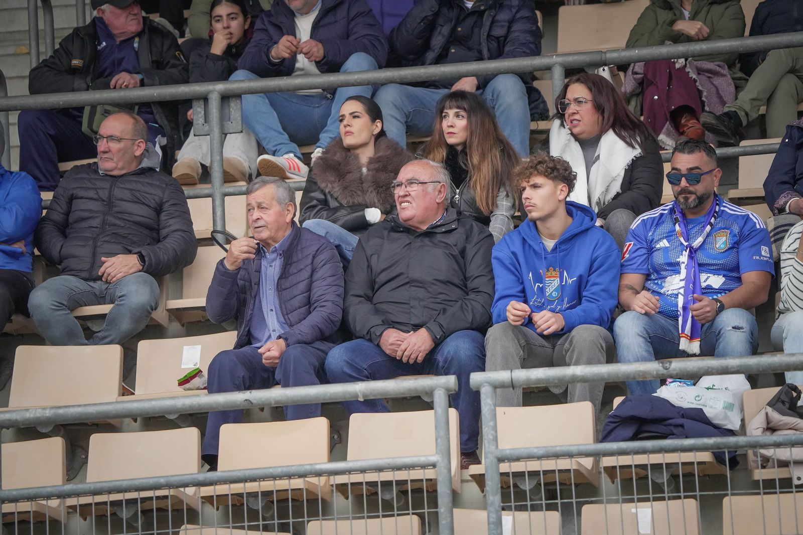 Búscate en el partido del Xerez CD - UD Melilla