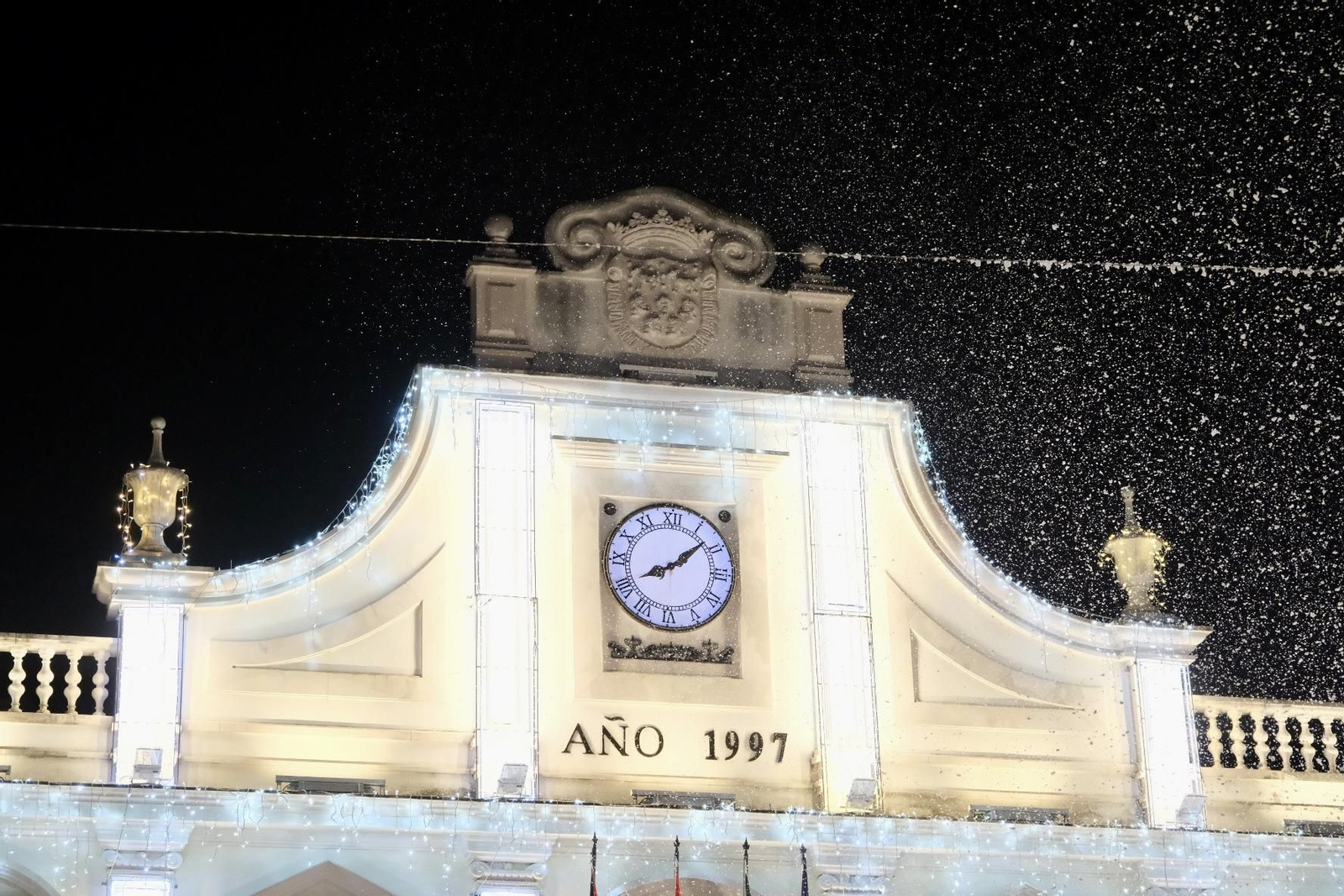 Cabra da la bienvenida a la Navidad