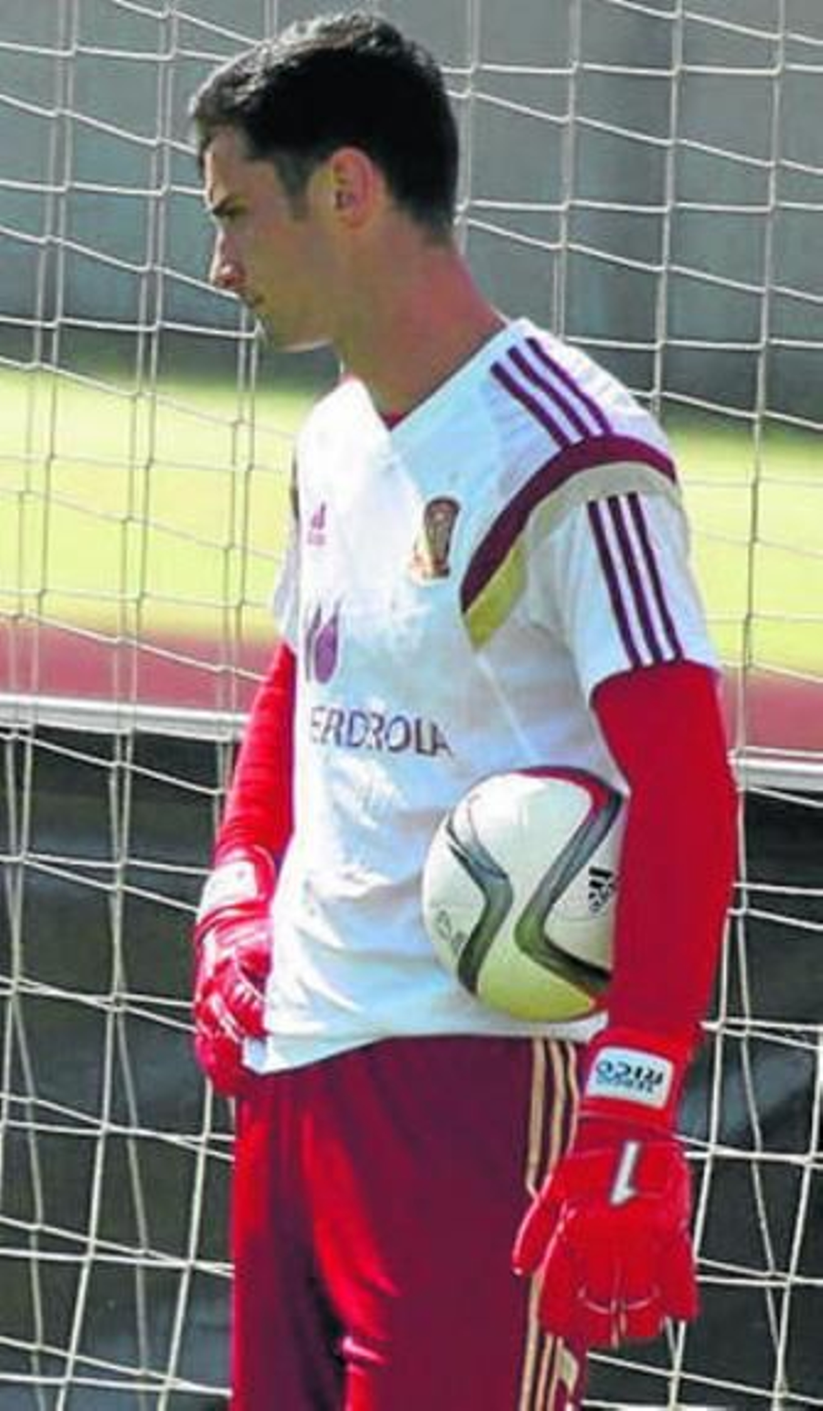 Sergio Rico.