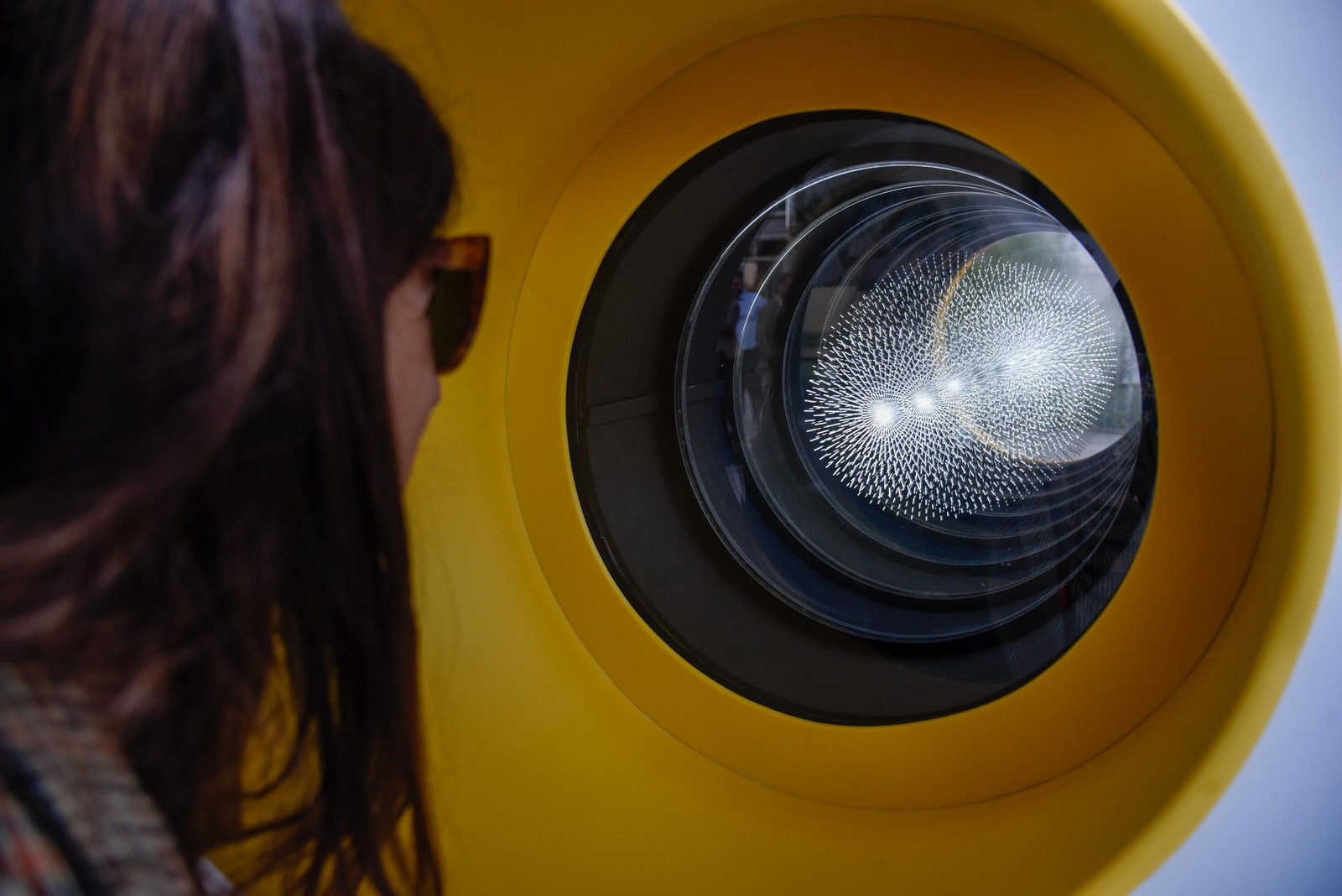 Presentación de la obra escultórica de Dionisio González, en la Plaza Mayor de las Setas