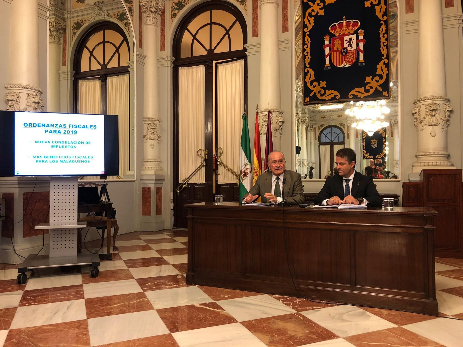 Francisco De la Torre y Carlos Conde, esta mañana en la presentación.