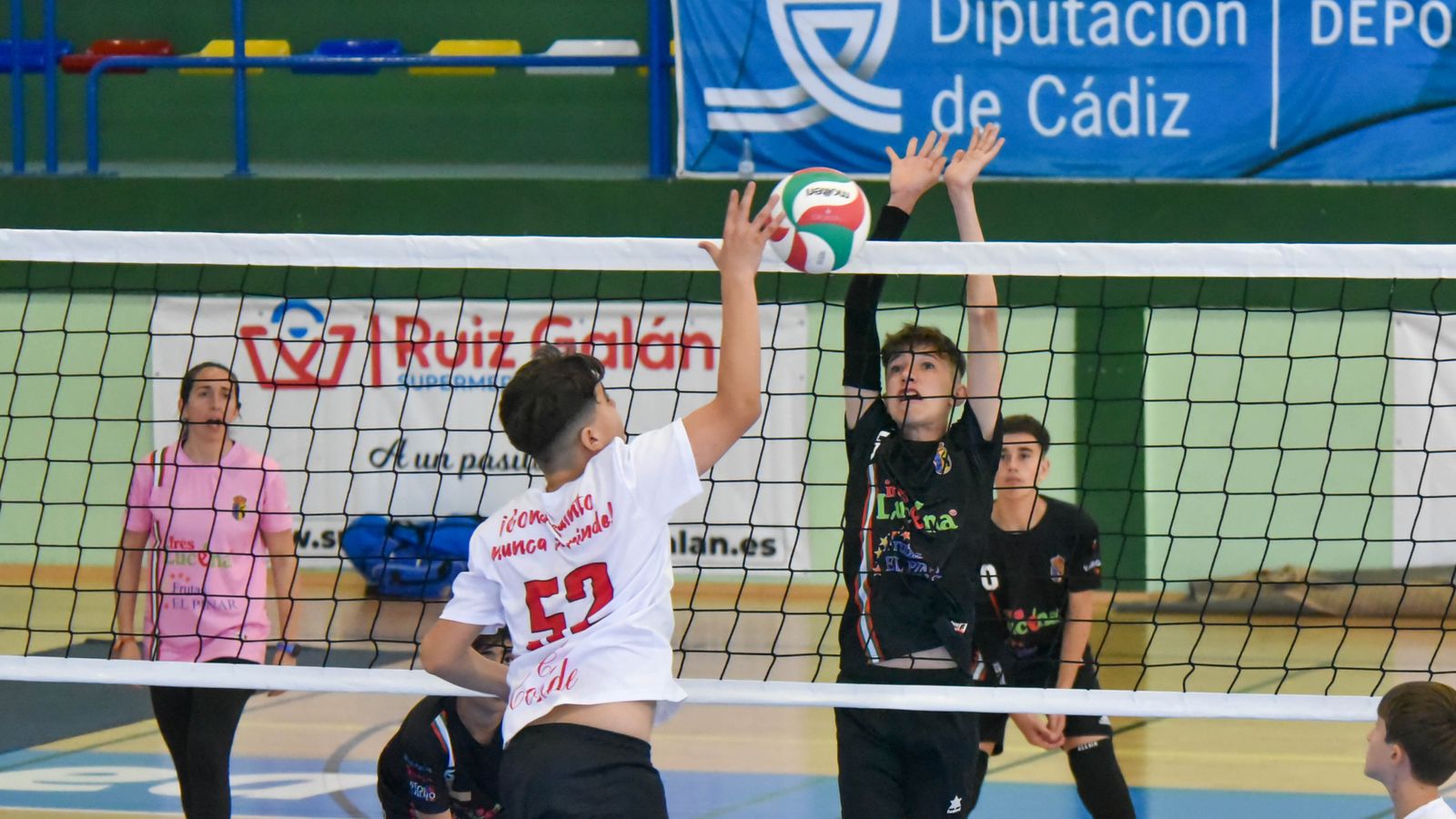 Las fotos de la segunda jornada del Campeonato de Andalucía infantil masculino de voleibol en La Línea