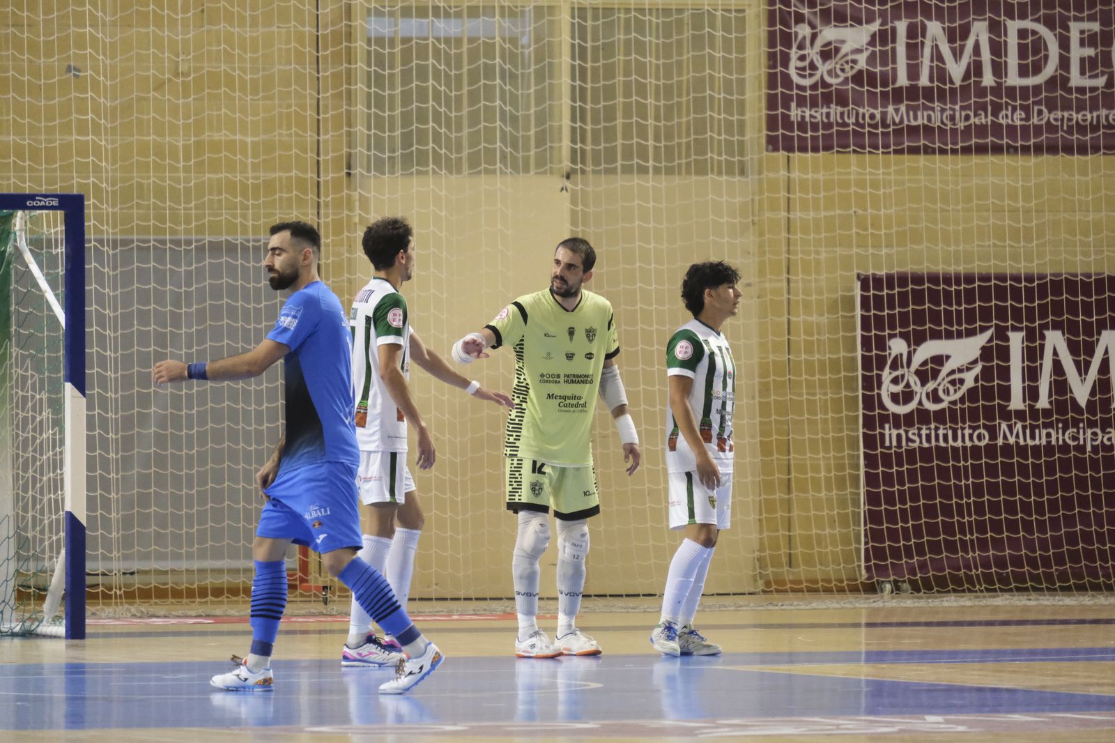 La victoria del Córdoba Futsal ante el Viña Albali Valdepeñas, en imágenes