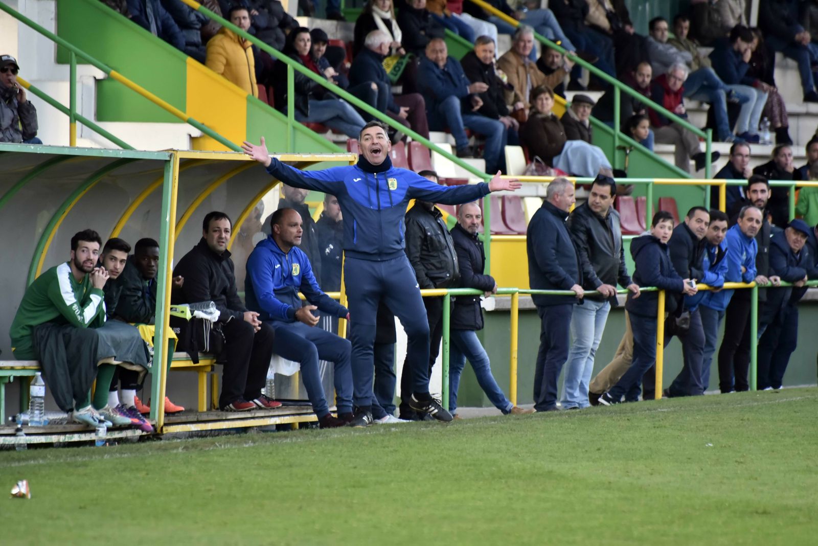 Loren Morón, en el partido ante el Coria.