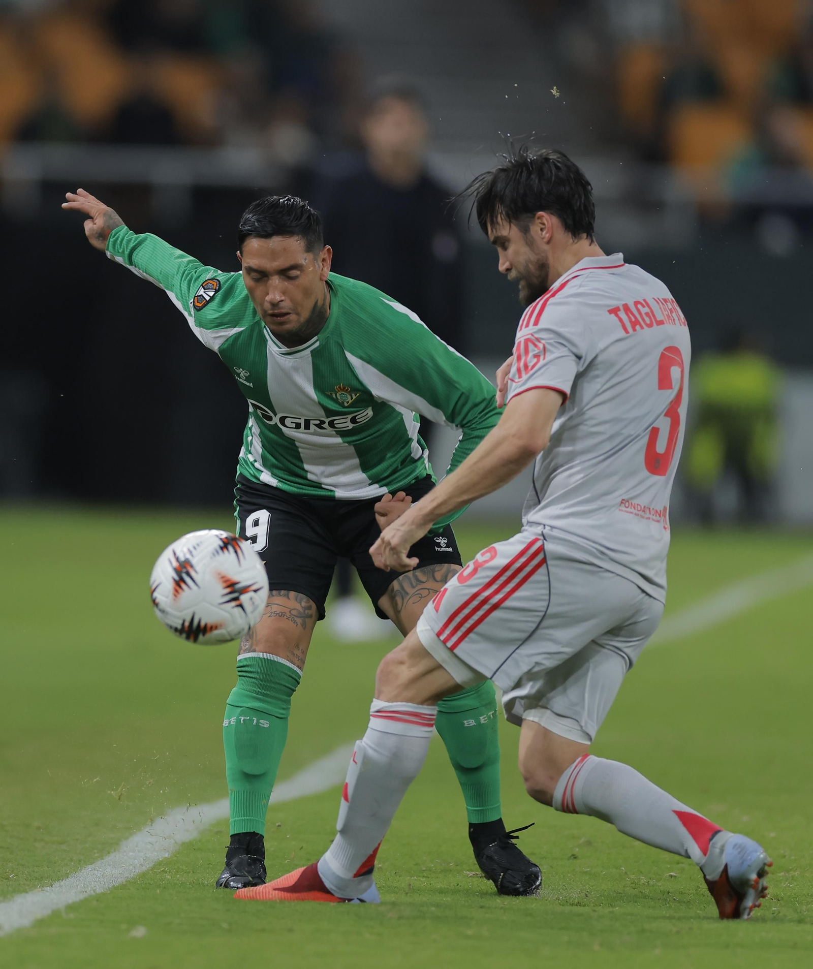 Las fotos del Betis - Olympique Lyonnais