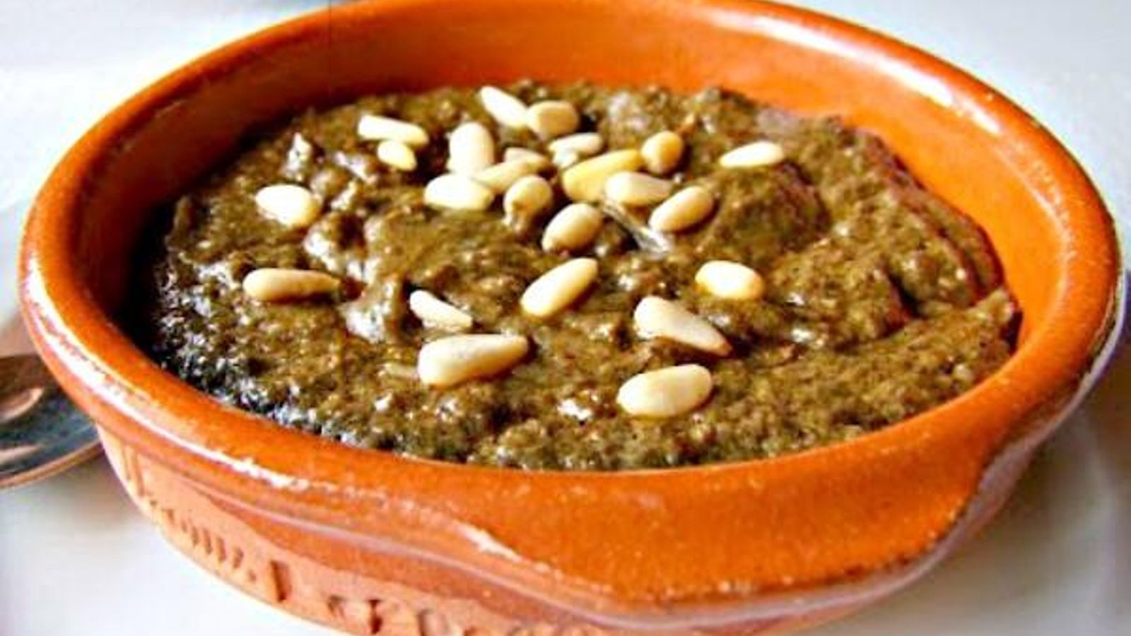 Contundente a más no poder: prueba este paté serreño llamado ajopringue.