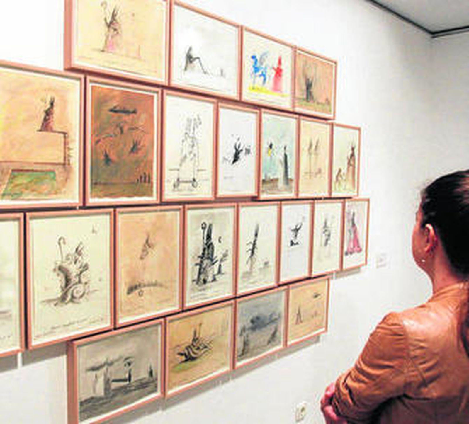 Dibujos y grabados de Pérez Estrada, en el Archivo Municipal.