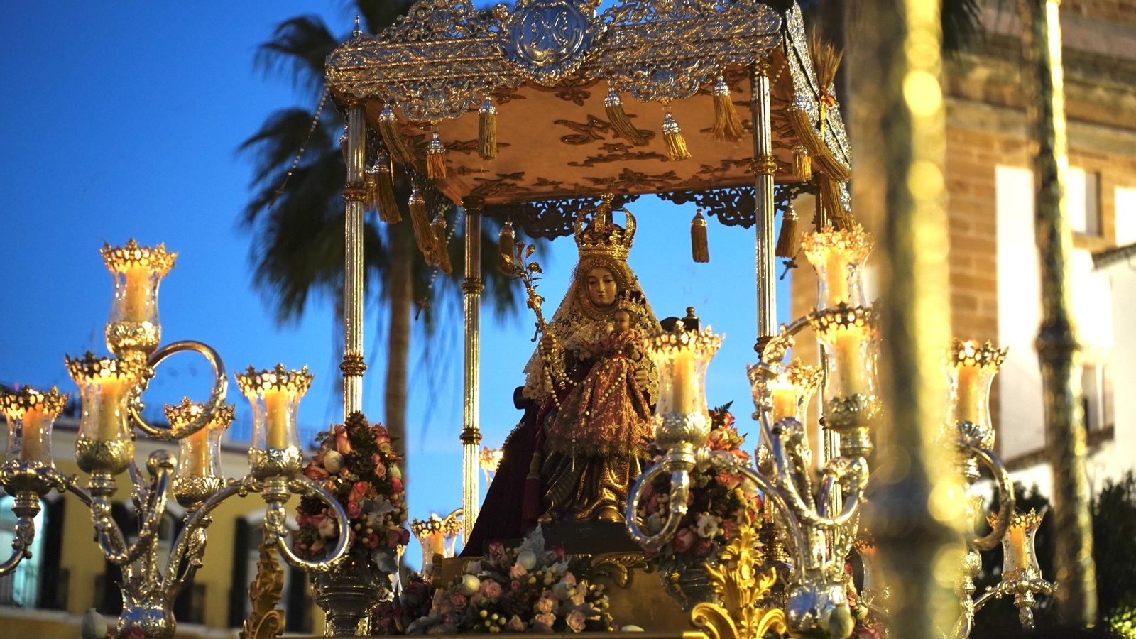 Fotografias de la procesión de la Virgen de Europa por las calles de Algeciras