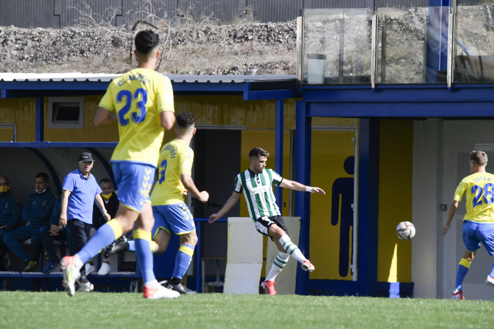 Las imágenes del empate del Córdoba CF ante Las Palmas Atlético