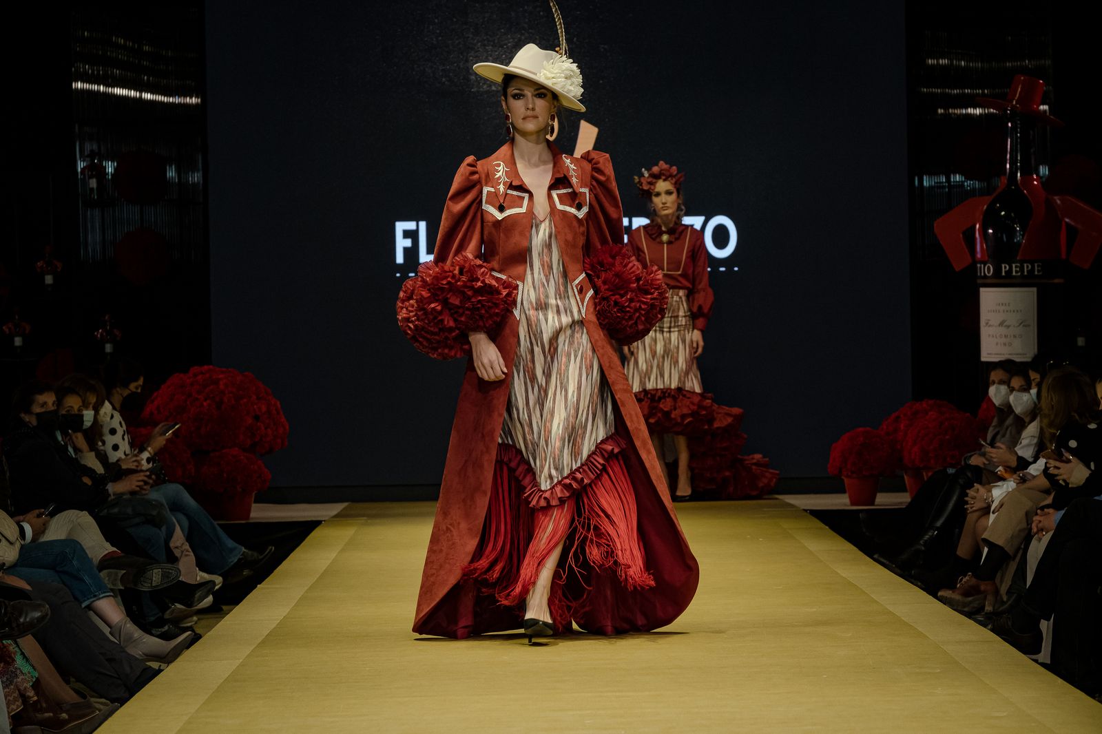 El desfile de Flor de cerezo en la Pasarela Flamenca de Jerez, todas las fotos