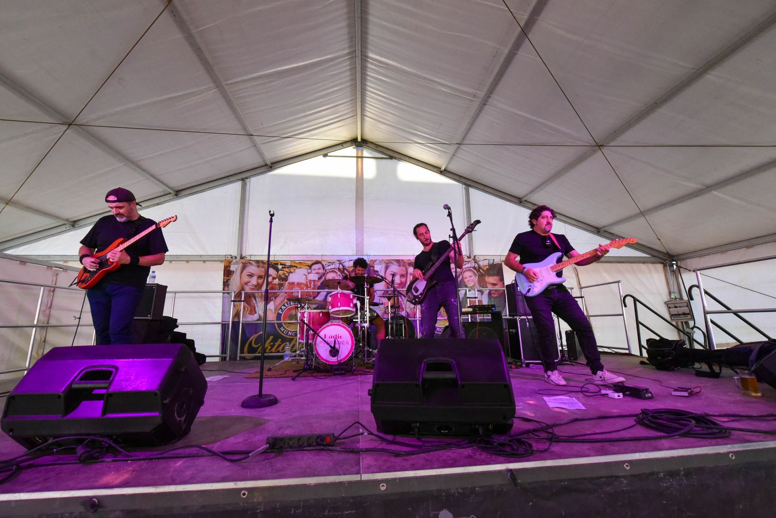 El Oktoberfest de Algeciras, en imágenes