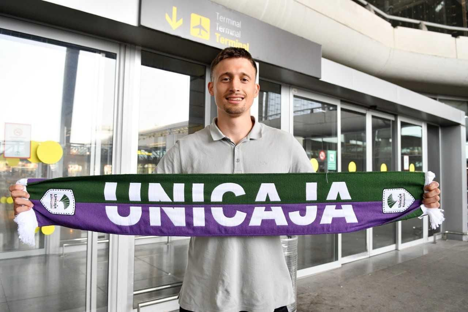 Aleksa Avramovic, a su llegada a Málaga.