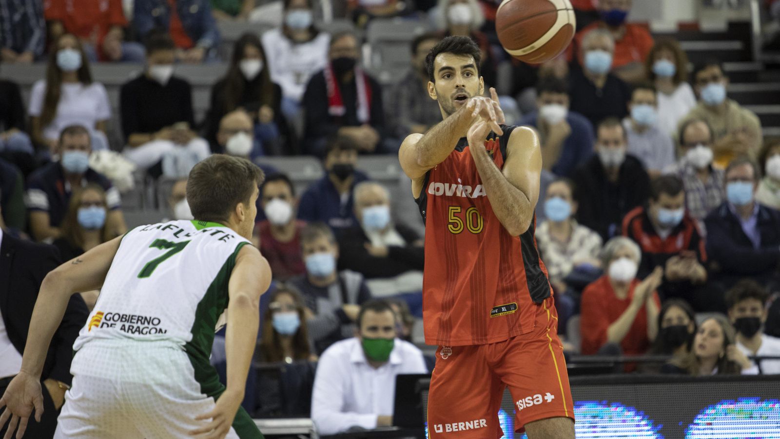 Jacobo Díaz cuajó, al igual que sus compañeros, un buen encuentro ante Huesca.