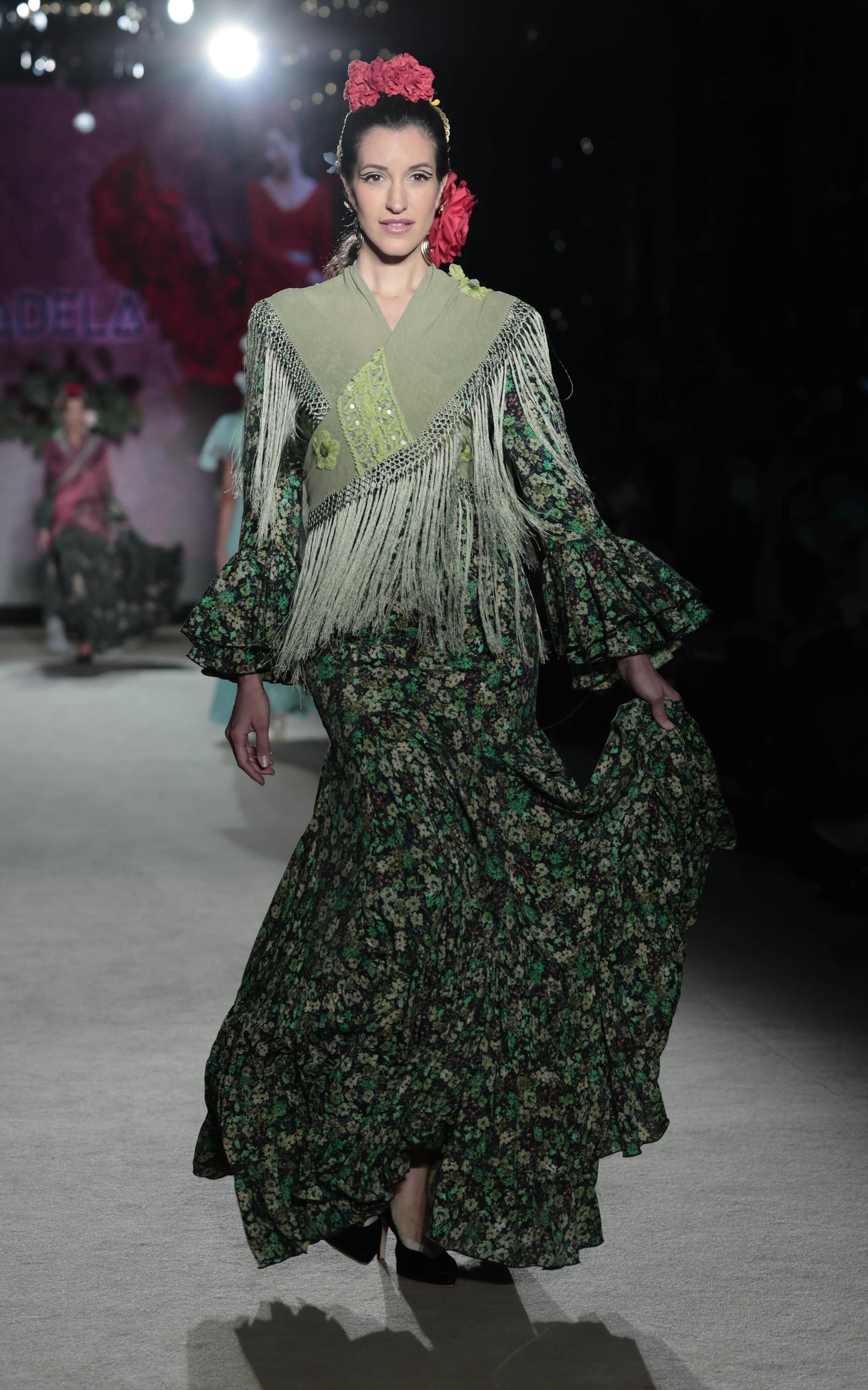 El desfile de Ángela y Adela en We Love flamenco, todas las fotos