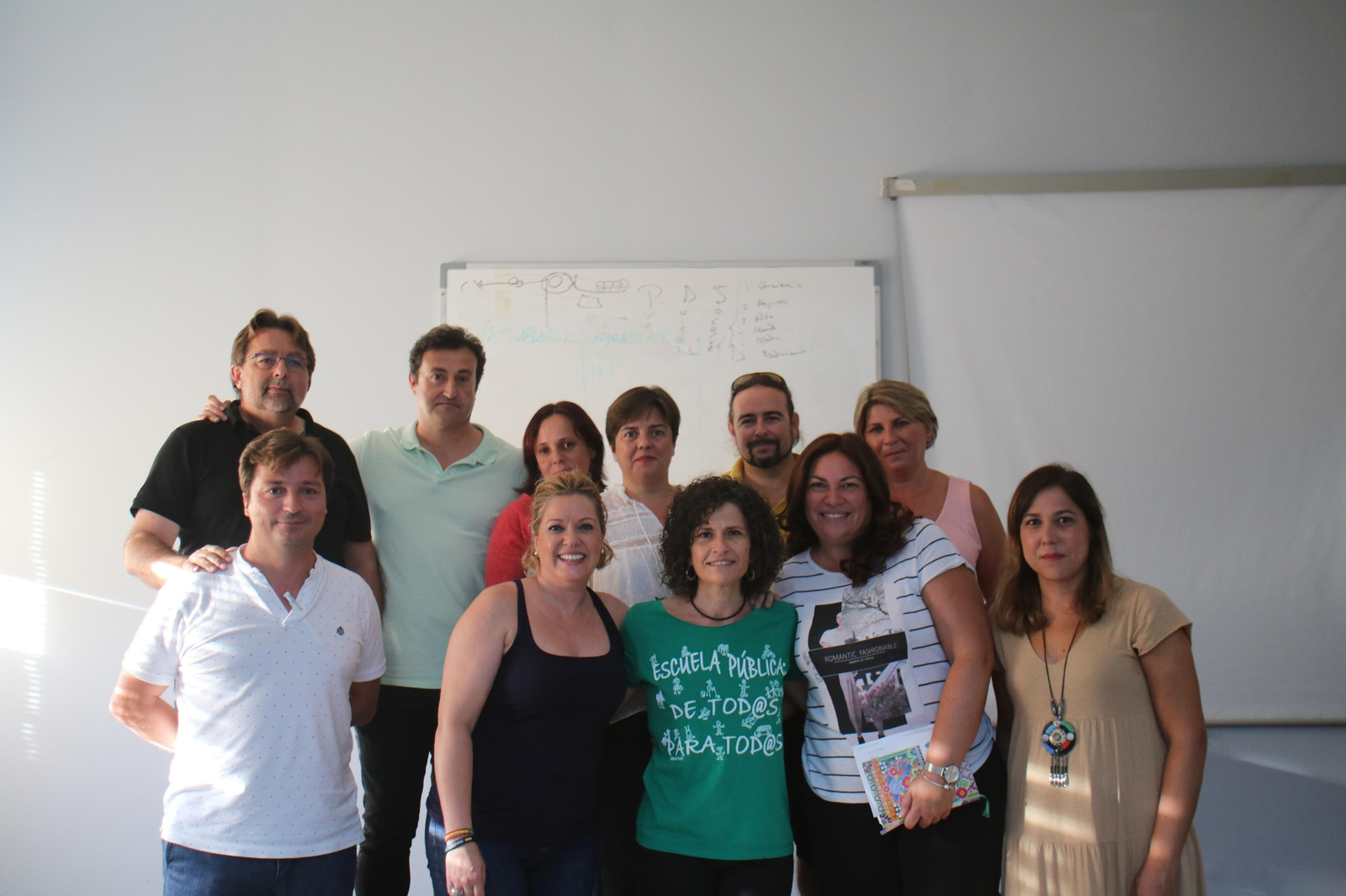 La nueva junta directiva de la Flampa, con Geli Sánchez.