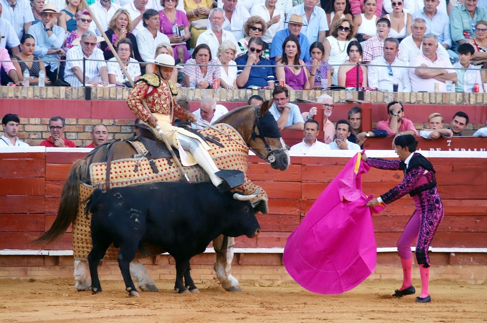 Colombinas 2023: Corrida de Toros de Sebastián Castella, Pablo Aguado y Emilio Silvera en La Merced, Huelva