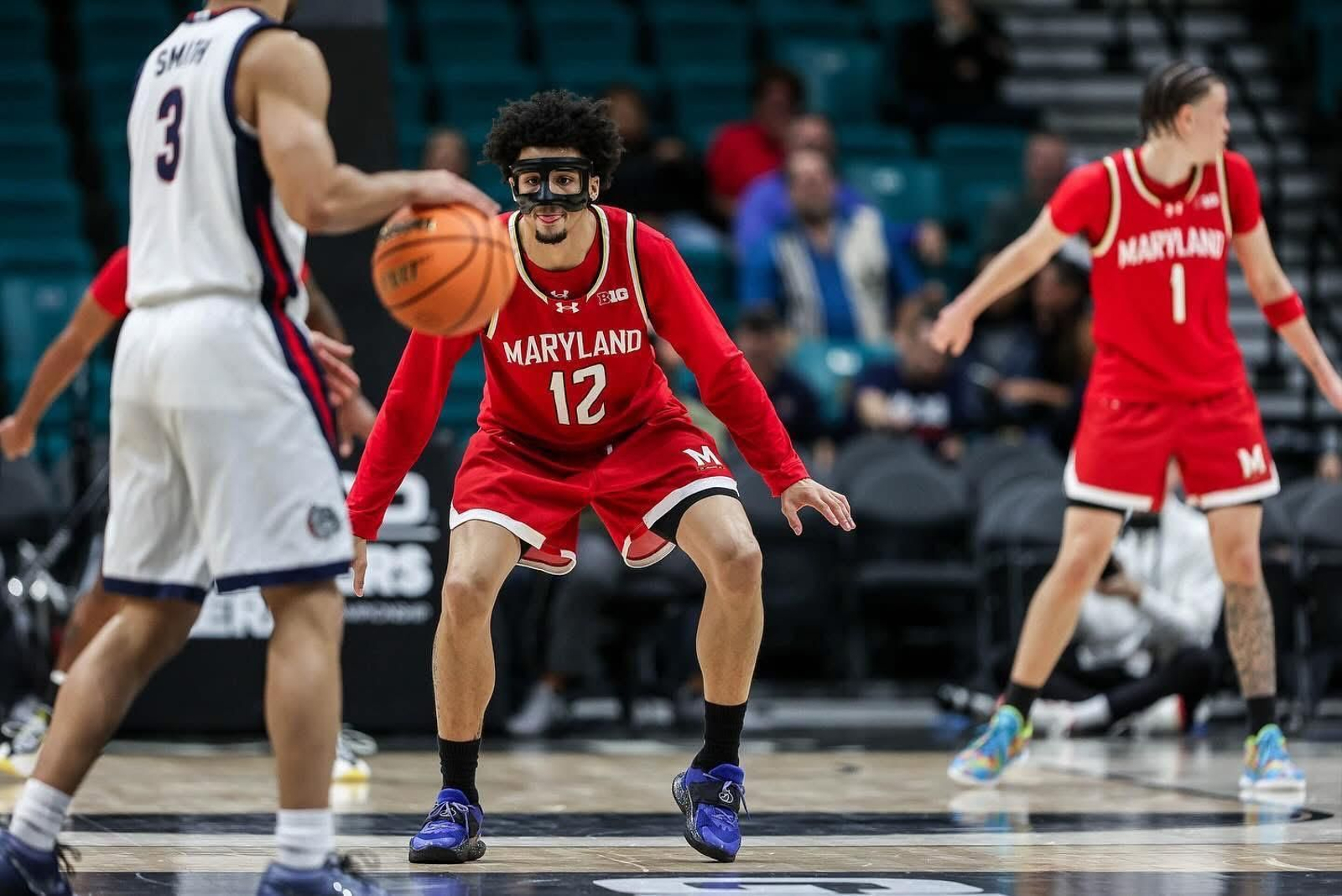 NCAA: Mario Saint-Supéry se impone a Guillermo del Pino