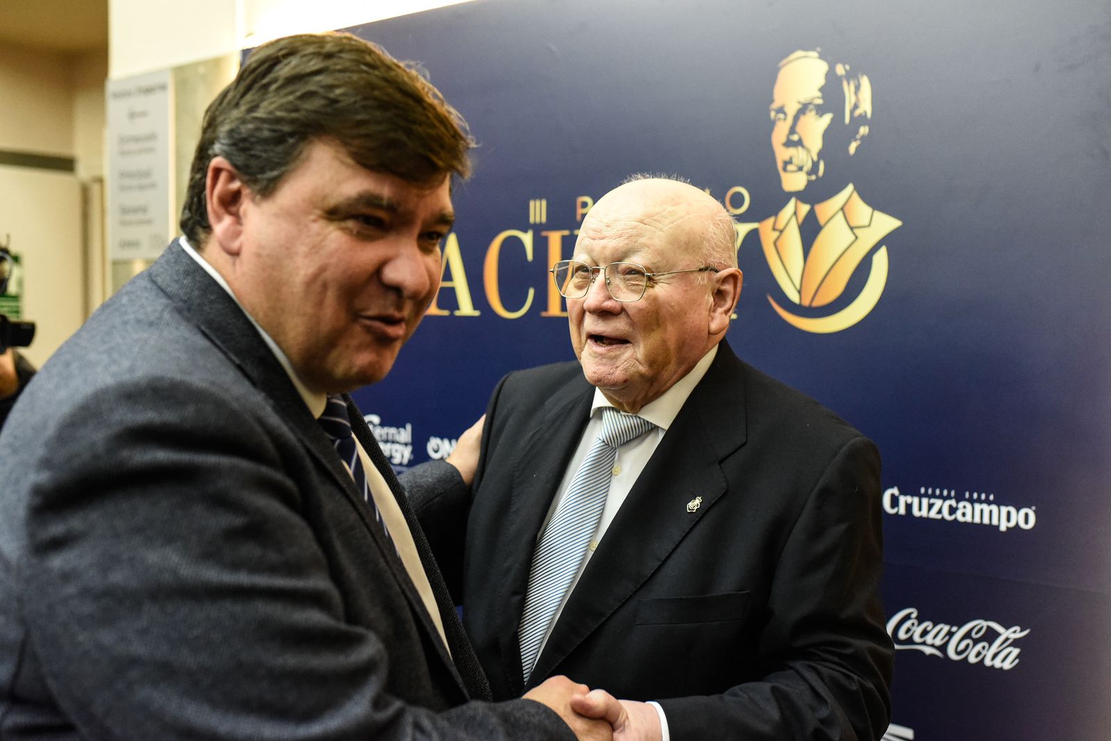 Imágenes de la entrega del premio Mckay del Recreativo