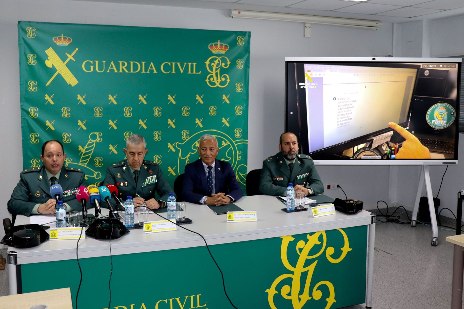 Altos cargos de la Guardia Civil dan detalles de la operacion Curkan.
